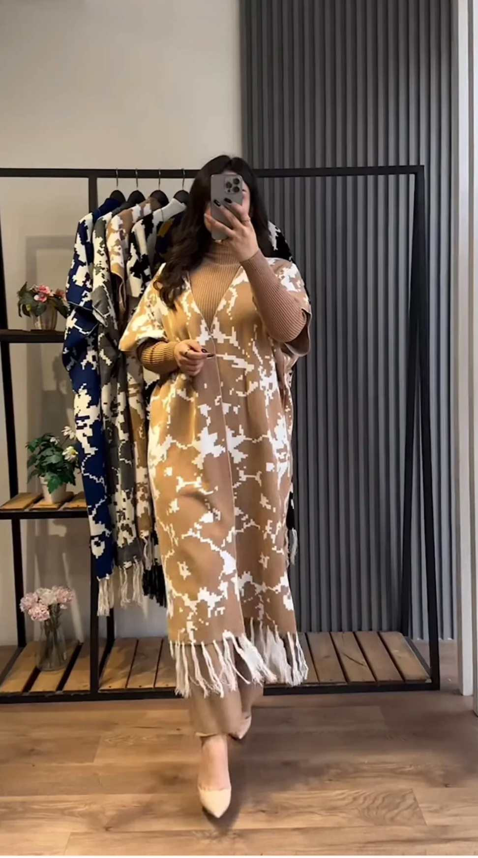 Capshawl Printed Three Piece
